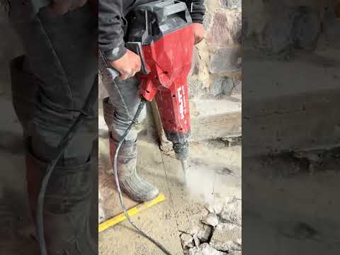 Why Engineers Use Water to Break Concrete #learnerbytes
