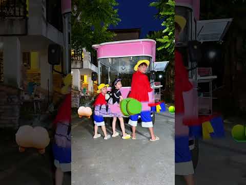 帮助他们找到正确的屁股 #海贼王 #路飞