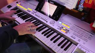 In 80 Küssen um die Welt Michelle