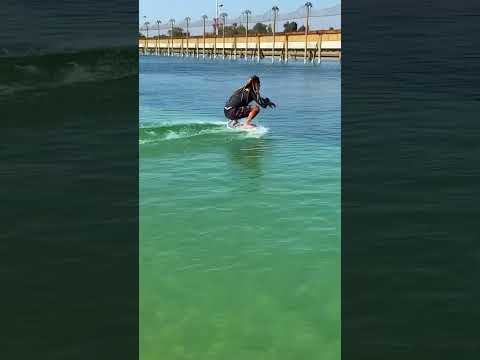 Worldโs first skim to wave at Kelly Slaters Surf Ranch! #surfing #skimboarding #waves