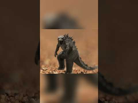 غودزيلا والانكماش الغامض: من عملاق إلى ميكروب!#shorts