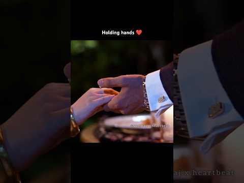 holding hands 🤝the language of love ❤️ #wahajali #yumnazaidi #terebin #meerasim #pakistanidrama