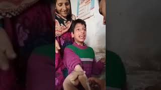 Funny video ! doctor ki se dar raha bachcha