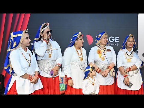 बेबे मैं तो सोफे प बिठा दी कुर्सी प बैठा थानेदार//जकड़ी//Haryanvi riwaj//