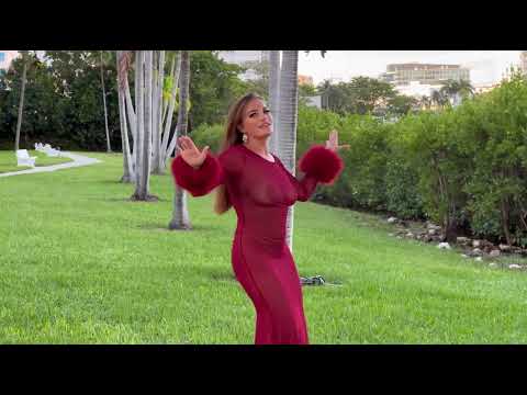Kira Shine | “Dance with me”