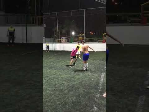 MAIOR HUMILHAÇÃO DO ANO 😱  #driblesfutsal #futebol #futsal