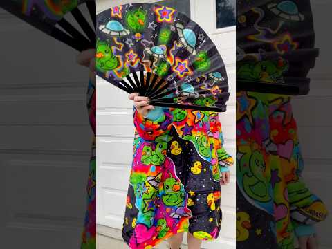 HUGE DROP THIS FRIDAY!๐ช EVERYTHING WILL BE ON SALE FOR BLACK FRIDAY!๐โค๏ธ๐ช๐๐๐ชฟโญ๏ธ