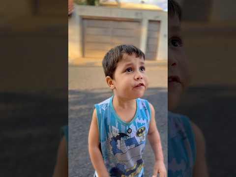 ELE AJUDOU O MENINO POBRE ! 🥹