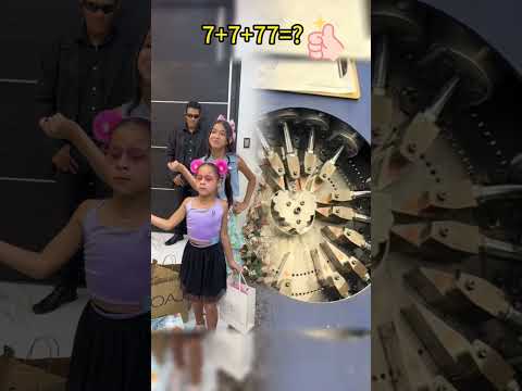 #pov Are you like this too?Niñas malcriadas malgastaban el dinero de su papá y su madre les aplau