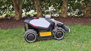 This robot lawn mower is so cool #mammotion #lubamini #robotlawnmower #tech