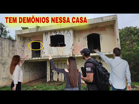 AS PESSOAS TEM MEDO DE PASSAR NA FRENTE DESSA CASA - SPIRITBOX