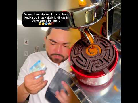 Waktu kecil kalian sering cemburu gini juga nggak sih?๐คฃ