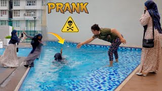PRANK KII UGU XUMAA NAFTADEYDA AYAA HALIS GASHAY SORRY WLHI
