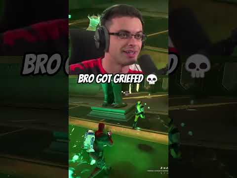 Nick cried after getting griefed 💀 #nickeh30 #shorts
