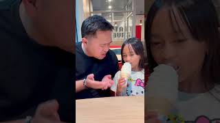 Ice cream prank on dad 🍦🤣👦🏻❤️👶🏻