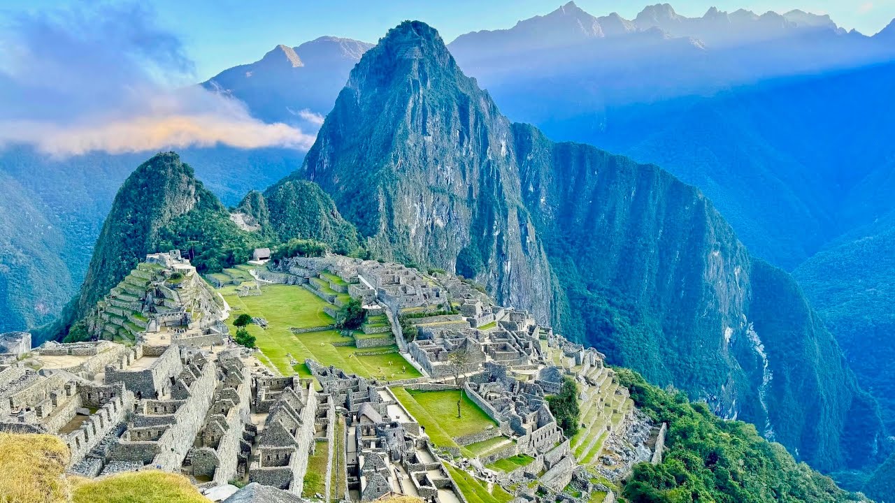 MACHU PICCHU (Peru) - Full tour and documentary in 4K