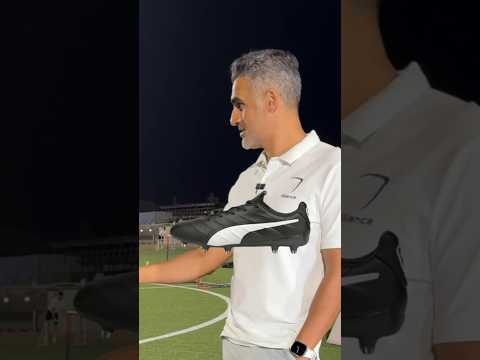 Football Boots For Her Birthday! They Know Me Too Well๐คฆ๐ปโโ๏ธ#footballcoach #footballshoes