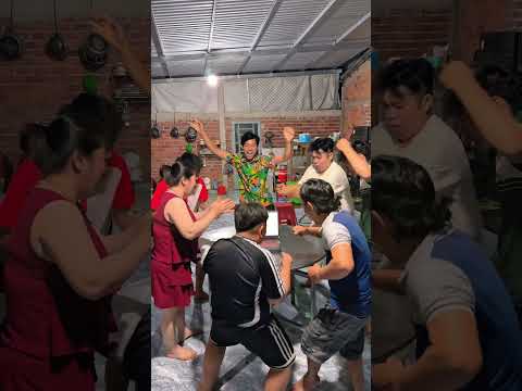 Cột mốc Nút Bạc Youtube | Chun #shorts