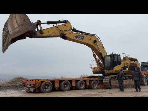 Transporting The Caterpillar 365C Excavator To The Service Unit - Fasoulas Heavy Transports - 4k