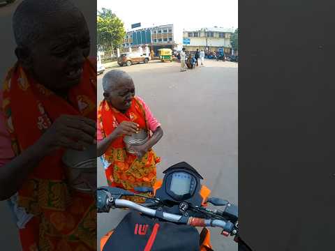 Maa😭😭 #respect #humanity #helping #trandingsong #viralshorts #viralsong #maa 🙏🙏