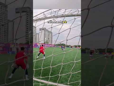 THẺ ĐỎ Đầu Tiên Trong Sự Nghiệp... Trọng Tài Quyết Định SAI!!! | #Shorts
