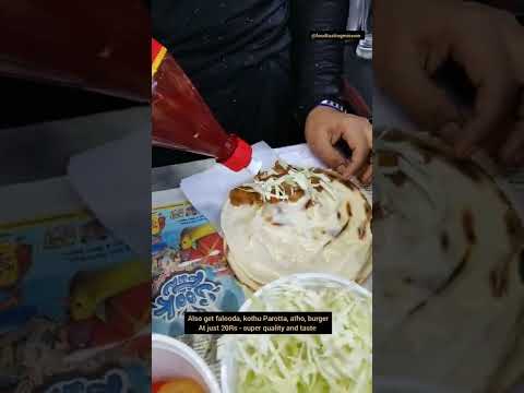 சென்னையில் 20 ரூபாய் சிக்கன் ரோல் - 20Rs chicken roll in Chennai #shorts #ashortaday