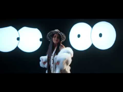 Printesa de Aur - ΓΘi fug ochii (Official Video)