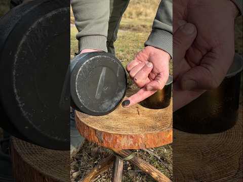 Amazing Lifehack: How to Clean Dishes in the Wild Without Chemicals. #survival #camping #outdoors