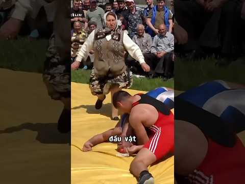 ĐỪNG CHO MẸ ĐI XEM BẠN ĐẤU VẬT 😂 | VN Gymer