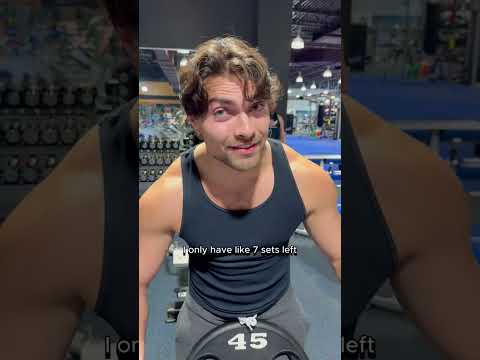 dude was using EVERY machine๐คฌ #gym #comedy #shorts