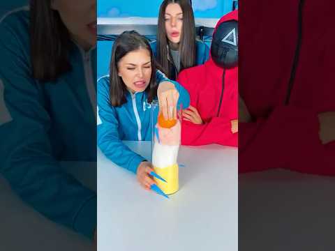 PUT 🍊 at the bottom of a glass