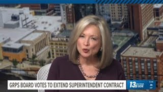 GRPS Board votes to extend Superintendent's contract