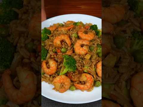 Como hacer Arroz frito chino con camarones - Comida China#shorts