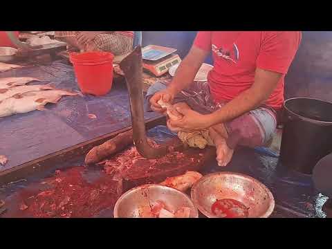 Traditional Fish Cutting in the Bazaar | Dh Bangla Media