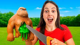 MUÑECOS INDESTRUCTIBLES $1 VS $1000