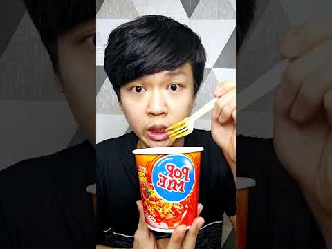 TIPS MAKAN POP MIE SAAT GAK ADA SENDOK #shorts