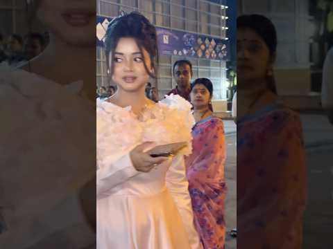 জনপ্রিয় অভিনেত্রী আরোহী মিম #Dhakanews