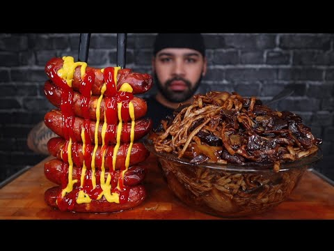 BLACK BEAN NOODLES AND SAUSAGES ASMR MUKBANG