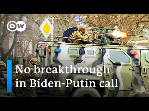 Ukraine crisis: Putin accuses US of 'hysteria,' Biden warns of 'severe costs' | DW News