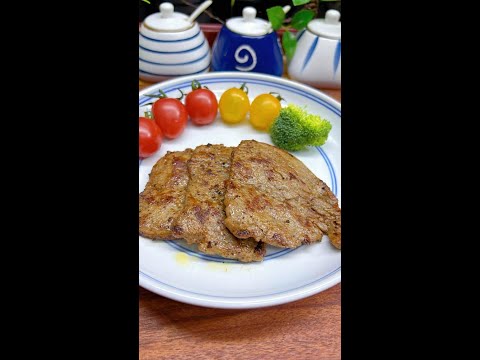 孩子想吃煎牛排别再买了,教你在家做,鲜嫩多汁不腥,上桌就扫光