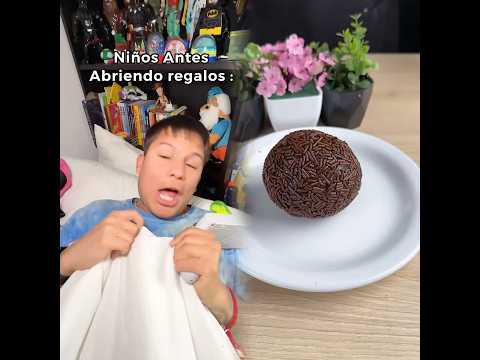 POV Cuando Abres Los Regalos De Reyes Antes vs Ahora 😂🚀 Paul Ferrer #short #funny #humor