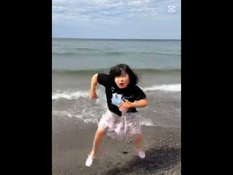 【AI】らんちゃんの横ゆれ・・・#shorts