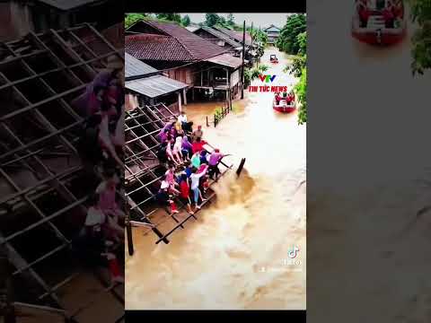 BÃO SỐ 10 QUÉT QUA MIỀN TRUNG GÂY THIỆT HẠI RẤT LỚN #shorts