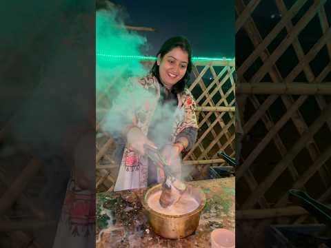 Ajao sabhi ke liye chai ☕️ party h 😍