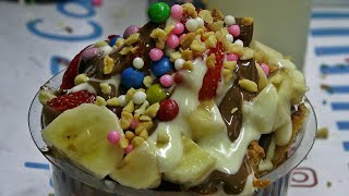 How Stick Waffles Are Made  Fresh Fruity & Chocolatey Street Snacks