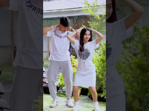 ABSEN DULU BESTIE