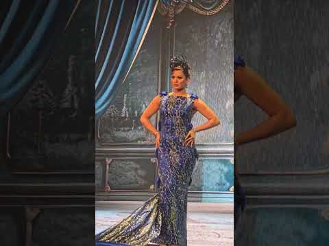 Urvashi Rautela Beauty Cat walk in World Trade Centre Dubai | #urvashirautela #urvashirautella