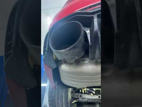 Diagnostics of the chassis on a vibration stand ...more
