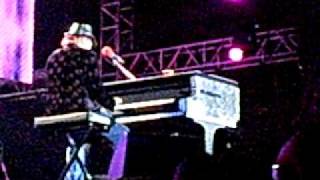Guns N Roses - November Rain 2010  Rio de Janeiro cut