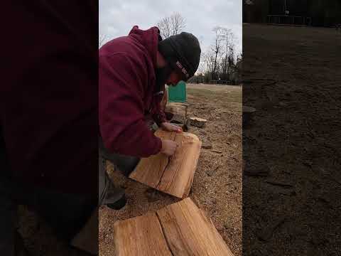 Oak needs to be split to Dry #firewood #smallbusiness